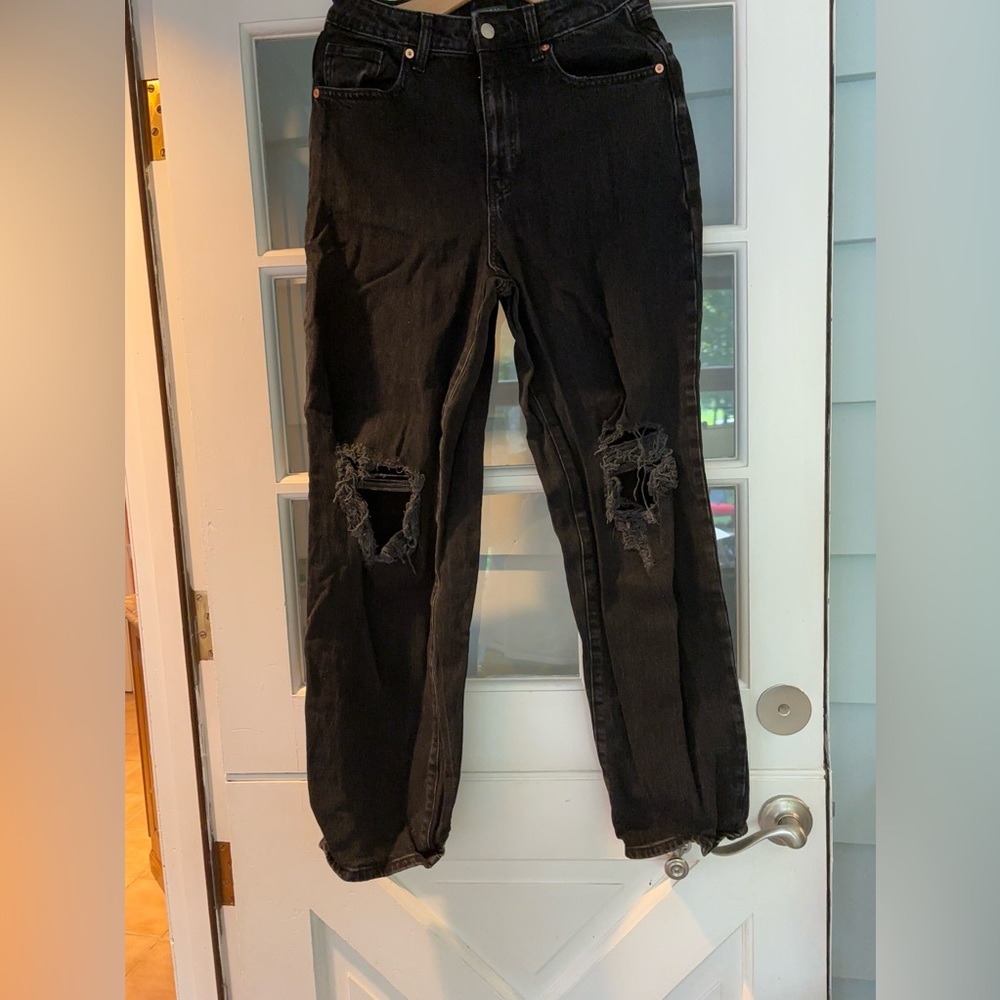 Wild Fable high rise distressed jeans - size 4 or 27